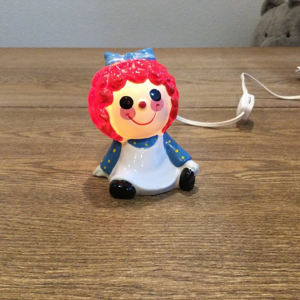 Vintage Raggedy Ann Ceramic Figurine Night Light
